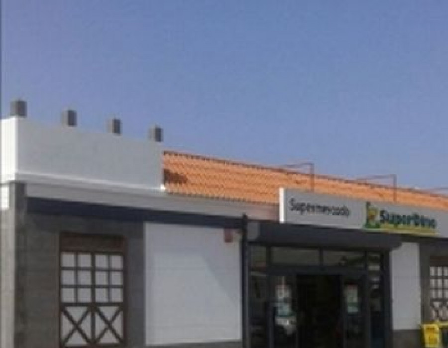 Gracias a estas dos nuevas tiendas, HiperDino incrementa su oferta en Fuerteventura hasta 30 establecimientos.
