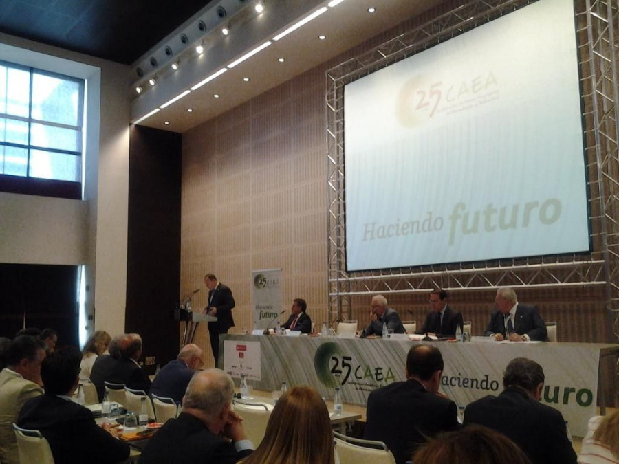 CAEA reunió en Sevilla a más de 300 empresarios en el I Congreso de la Distribución Andaluza..