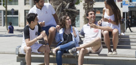 Los consumidores más jóvenes, de entre 18 y 24 años, son los que más consumen entre horas.