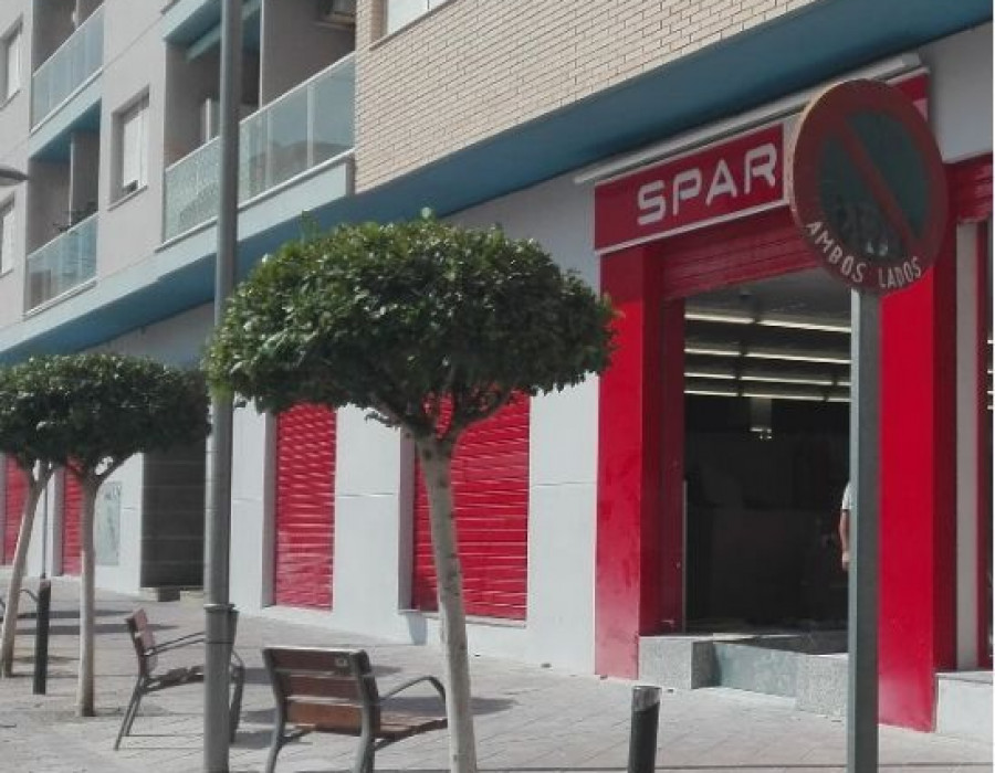 El nuevo Spar tiene 840 m2.