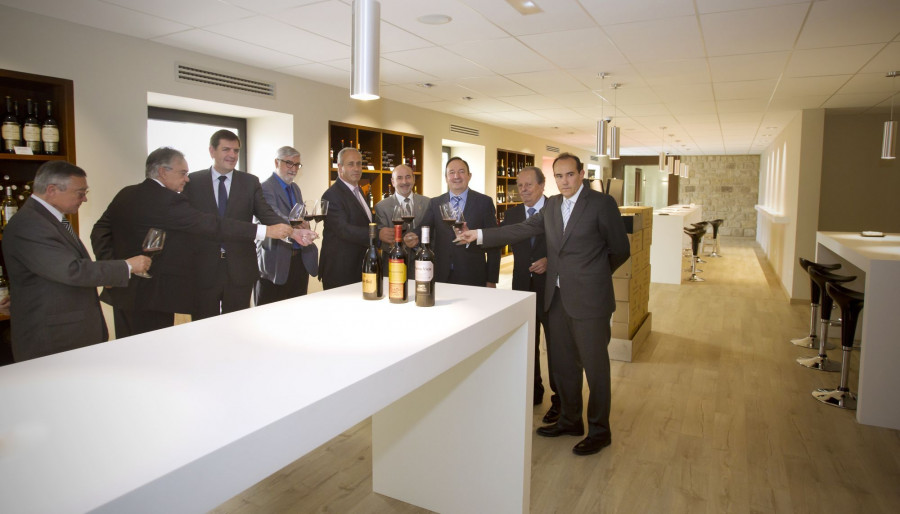 La celebración de la Junta General de Accionistas de Bodegas Riojanas ha culminado con la inauguración de nuevas instalaciones para enoturismo.