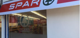 El nuevo Spar dispone de 400 m2 de superficie comercial.