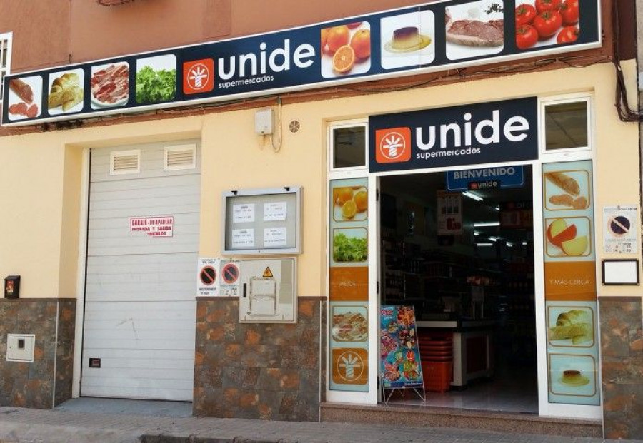 El Supermercado Unide de Las Palmas tiene 160 m2 de superficie de sala de ventas.