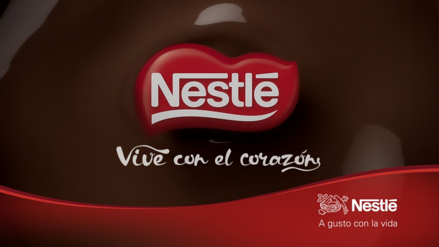 La campaña se comunica bajo el slogan “Chocolates Nestlé. Vive con el Corazón”.