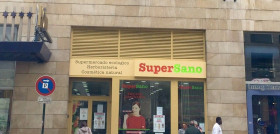 El establecimiento cuenta con más de 3.000 referencias distintas.