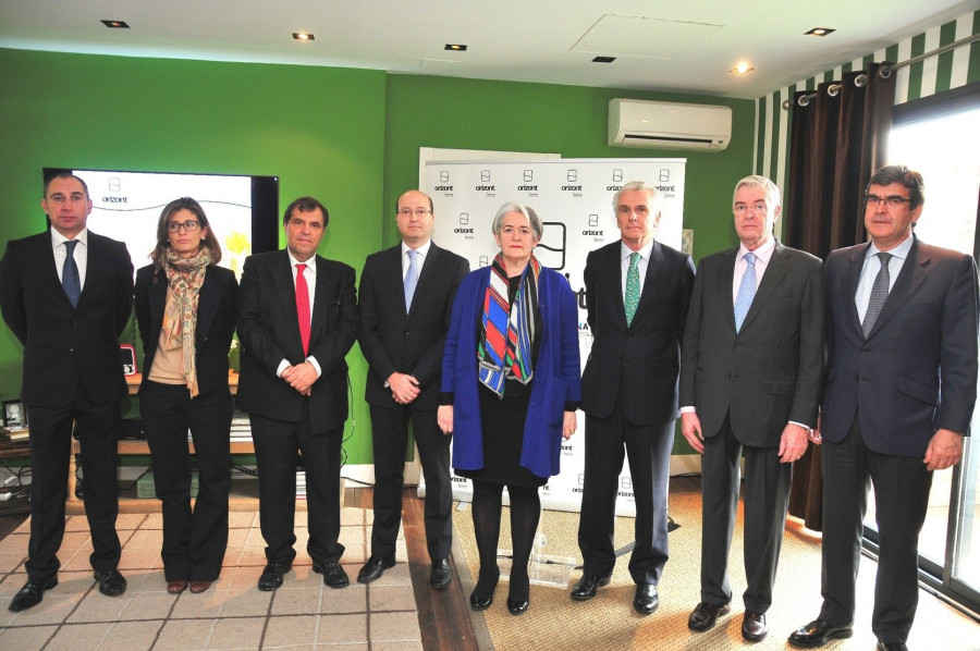 Imanol Vidal de General Mills; Paula Sancho de IESE; Alberto Velasco de Mahou-San Miguel; Carlos Fernández de Sodena; Lourdes Goicoechea del Gobierno de Navarra; José Antonio Canales de Viscofán; P