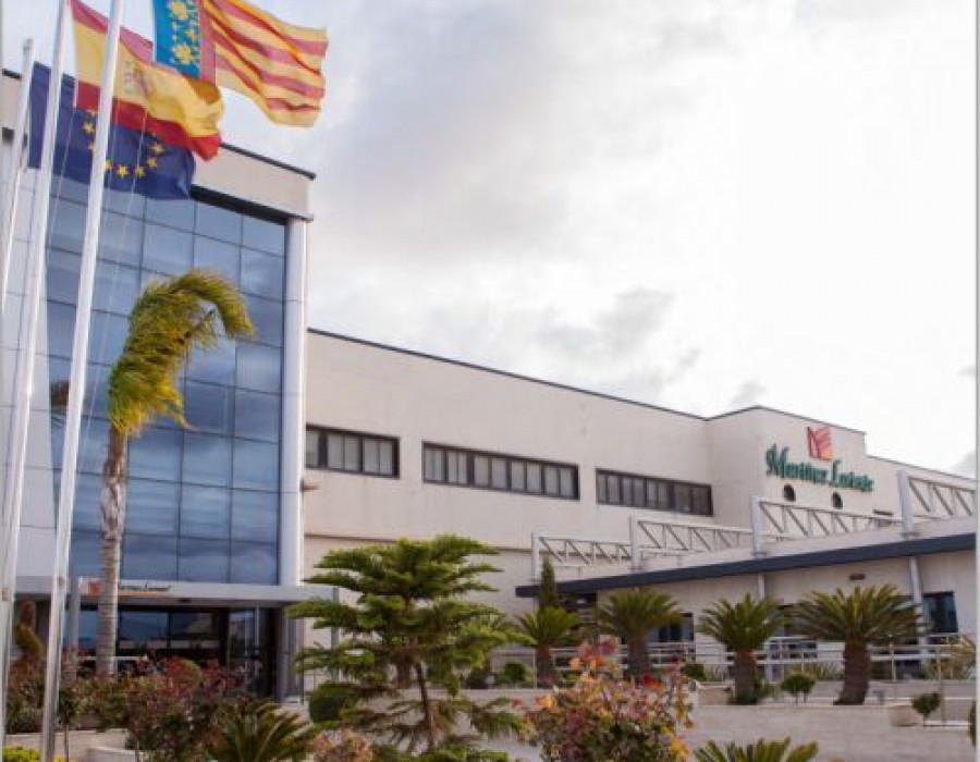 Martínez Loriente invierte 10 millones en la ampliación de su planta de Buñol.