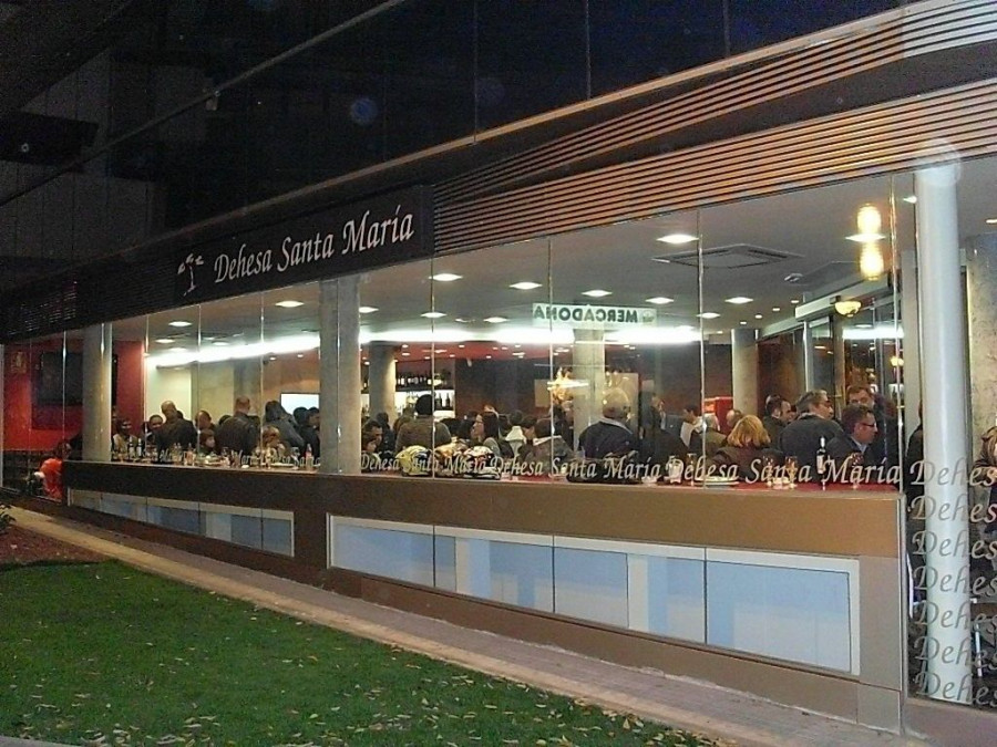 Dehesa Santa María alcanza los 55 restaurantes en 2014.