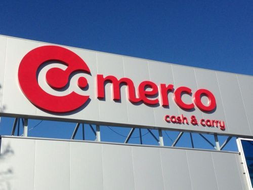 Exteriorcomercomarbella 3233