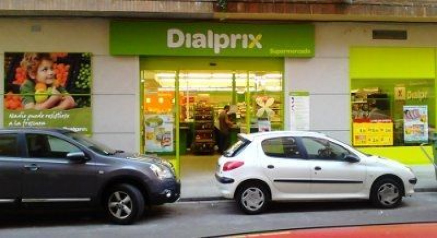 Fachada dialprix 2953