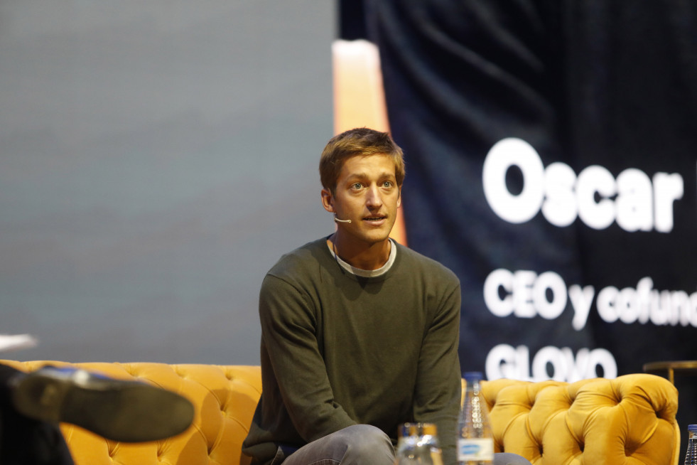 OP GLOVO 01