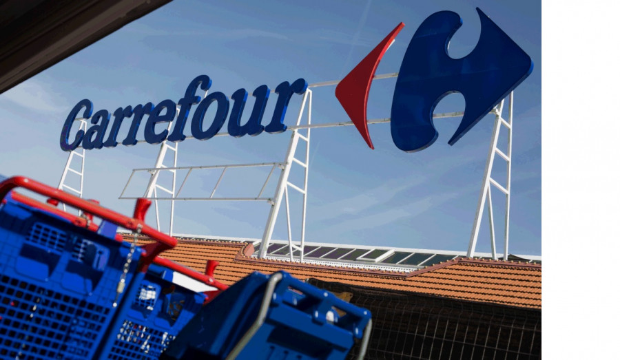 Fachada Carrefour (2)