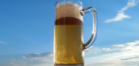 Glass summer drink mug beer alcohol 599742 pxhere