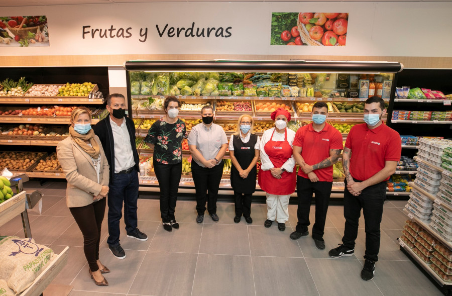 El equipo de SPAR Arucas II durante la reapertura