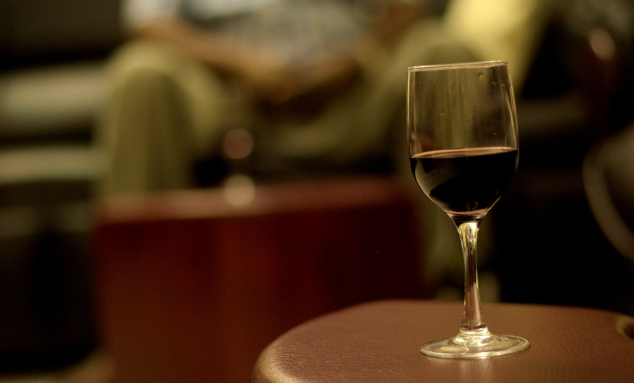 Wine glass restaurant beverage drink beer 100400 pxhere