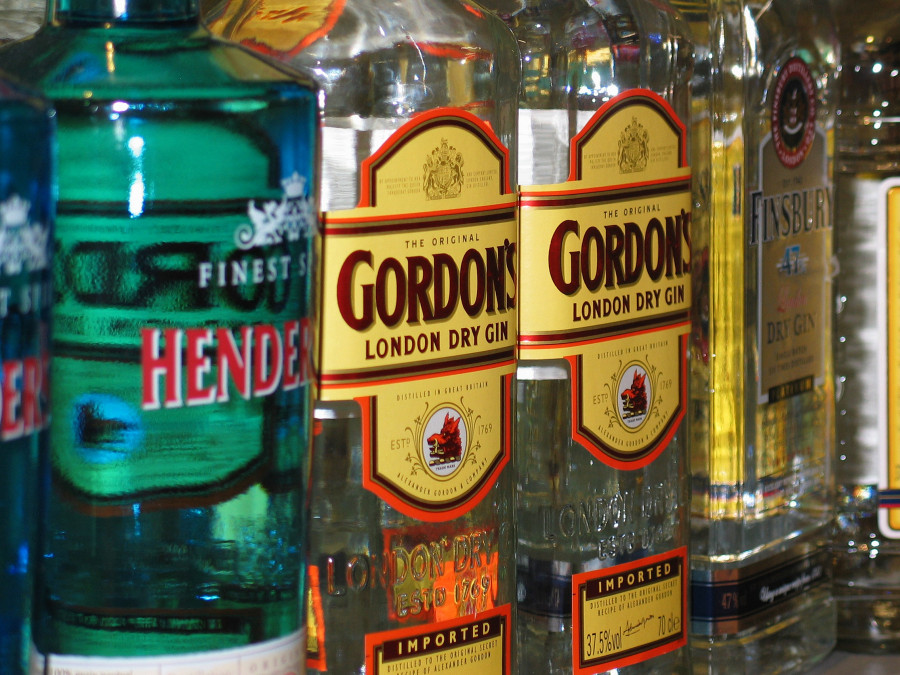 Restaurant bar counter shop drink shelf 857917 pxhere