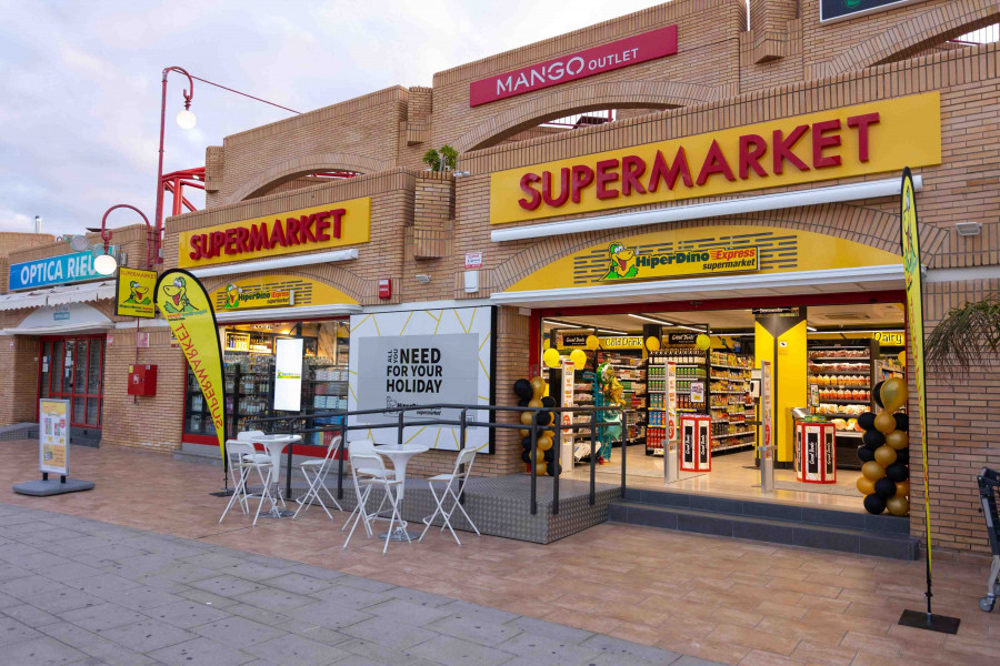 Fachada de HiperDino Express San Eugenio