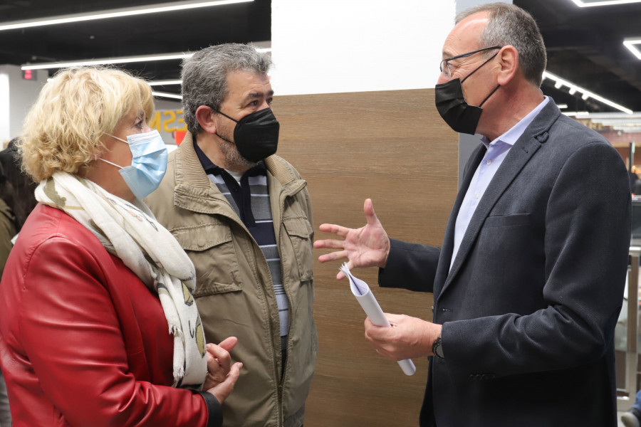 1 De izqda a dcha Àngels Boix, Jaume Gaixas, Jordi Filiberto