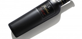 FRX Spanish Wines Beauty Shots Seleccion Especial Laying