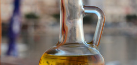 Spice drink bottle whisky liqueur olive oil 845041 pxhere