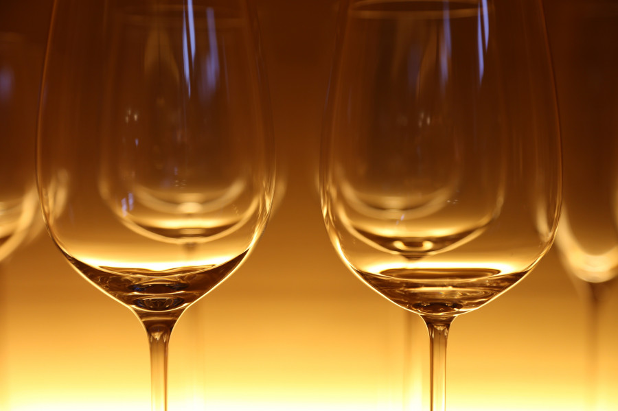 Stemware wine glass glass champagne stemware drinkware drink 1617344 pxhere