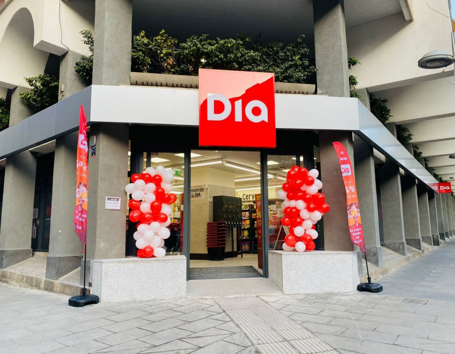 Tienda Dia Exterior
