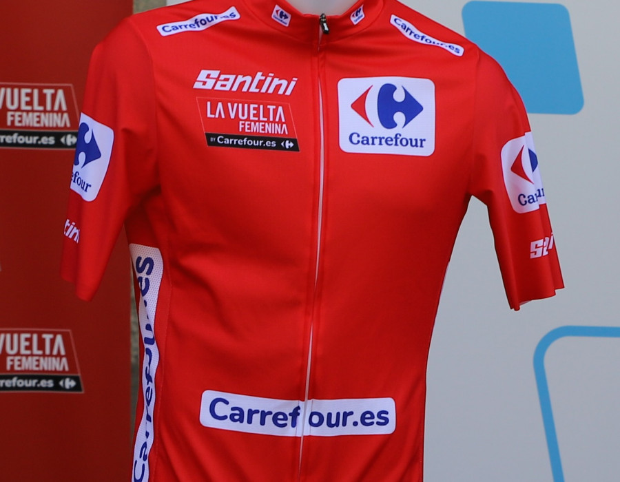 Foto prensa maillot La Vuelta Femenina by Carrefour.es