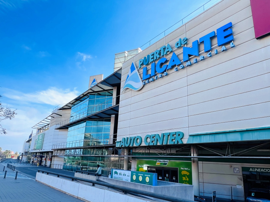 PuertadeAlicante ProyectoWorkCity CarrefourPropertyCustomSuits