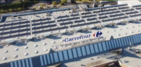 Foto prensa paneles solares Carrefour