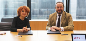 María Peña, consejera delegada de ICEX, y Bosco Torremocha, director ejecutivo de Espirituosos España