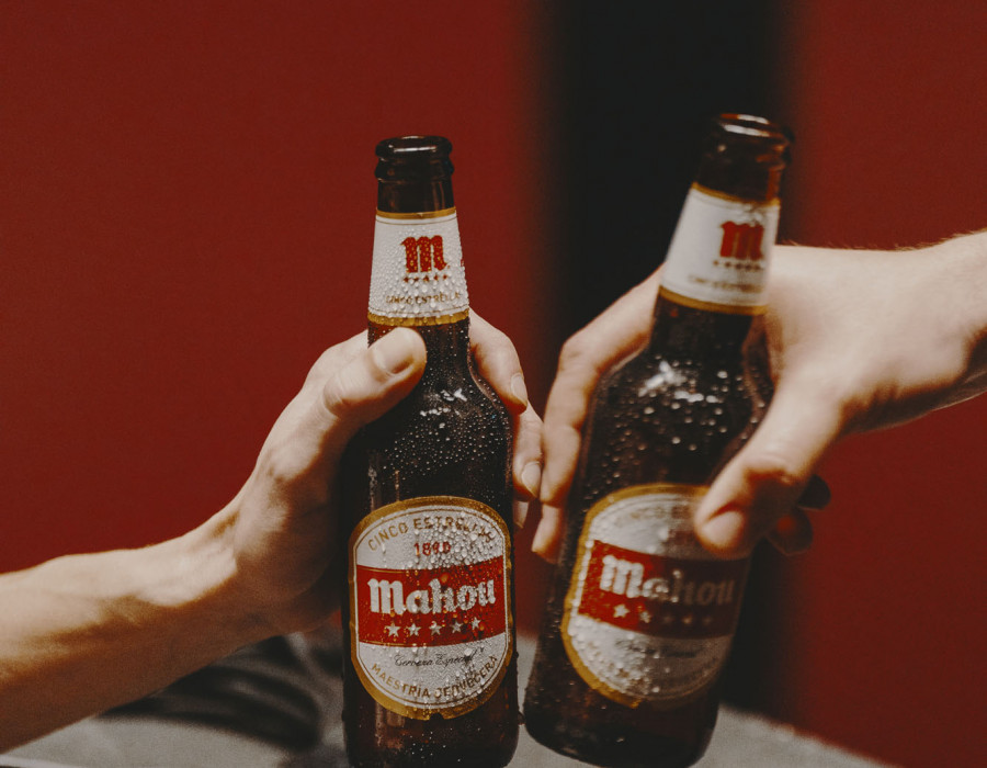 CAMPAÑA MAHOU CINCO ESTRELLAS CAROLINA DURANTE 2023 3[19][63]