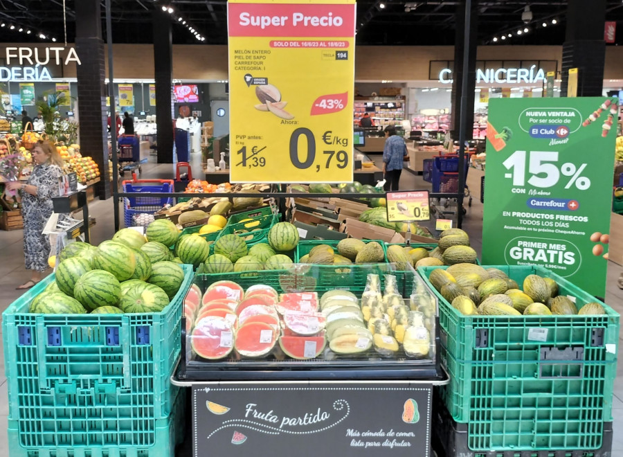 Foto prensa sandías y melones Carrefour
