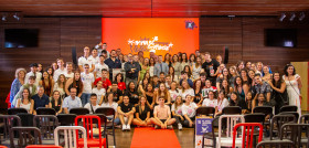 Foto 4 foto de familia con todos los finalistas 2