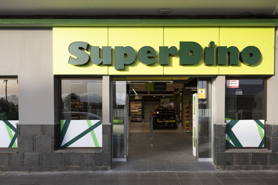 Fachada de SuperDino Santa Brígida