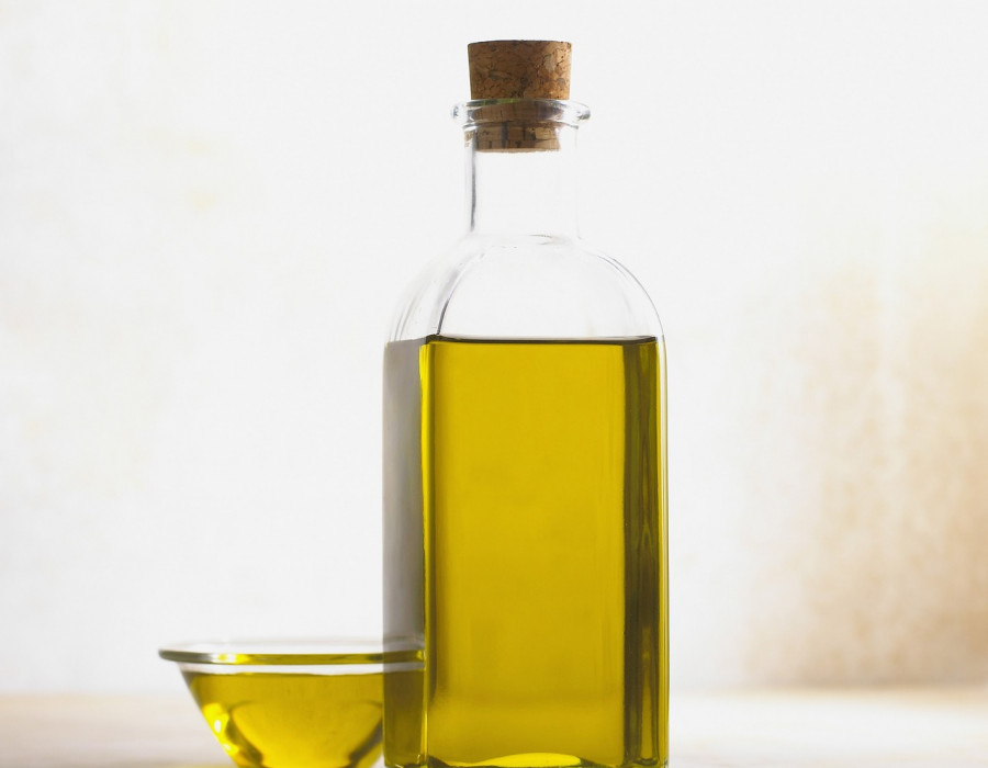 Olive oil 356102 1280