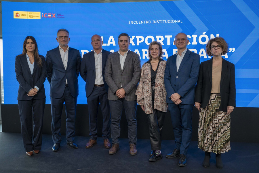 Foto Lidl   Foto de familia de los participantes (1) (1)