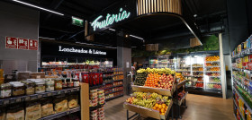 Frutería de SPAR Express Puerto Azul