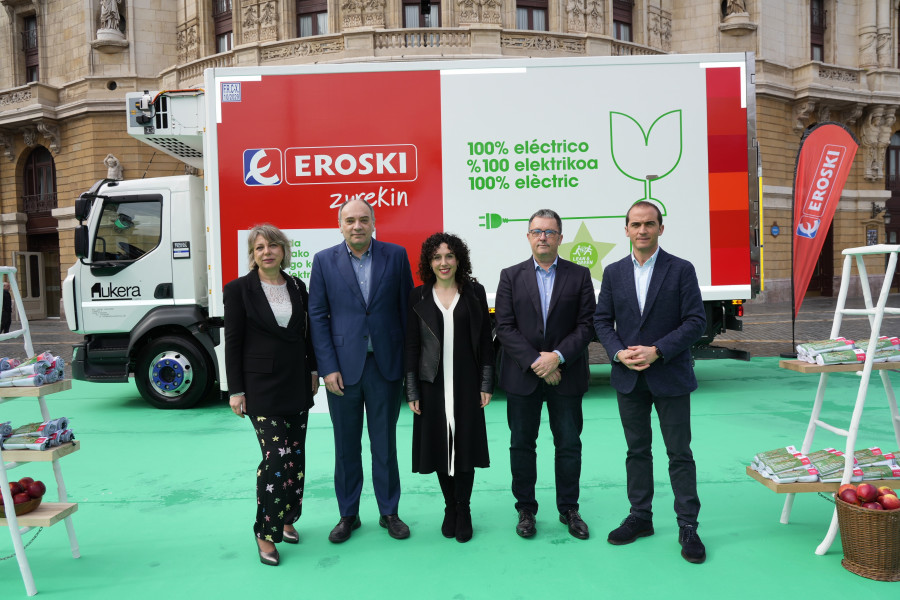 Camión eléctrico EROSKI presentación Bilbao