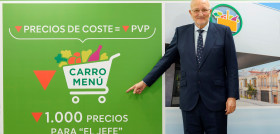 Juan Roig, presidente de Mercadona, tras la celebración de la Rueda de Prensa 2023. (1)