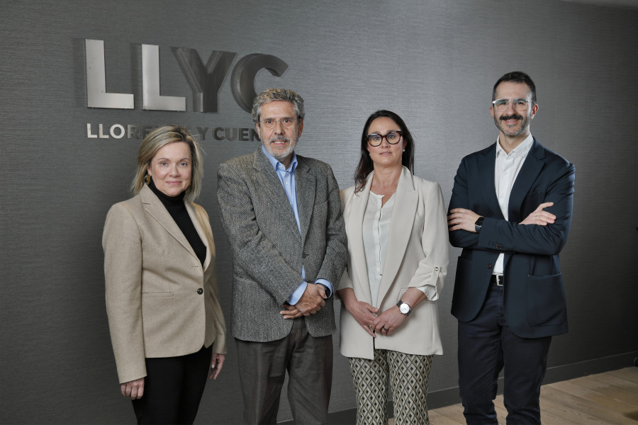 De izq a dcha Nieves Álvarez Fernando Moraleda Olga Rodríguez Carlos Ruiz Mateos