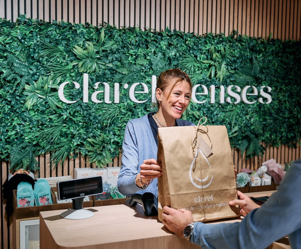 Clarel Senses Duque de Alba 9  corte