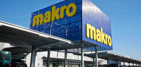 Makro