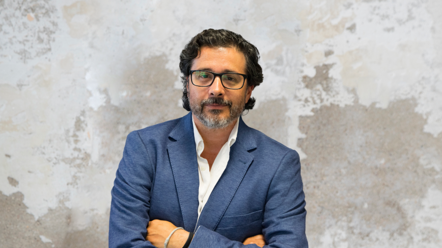 David Sandoval CEO ESENCIAL