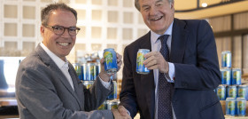 3824   NP Nestlé y Damm firman acuerdo para producir, comercializar y distribuir Nestea2