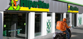 Just Eat se alía con HiperDino para llevar la compra en Canarias