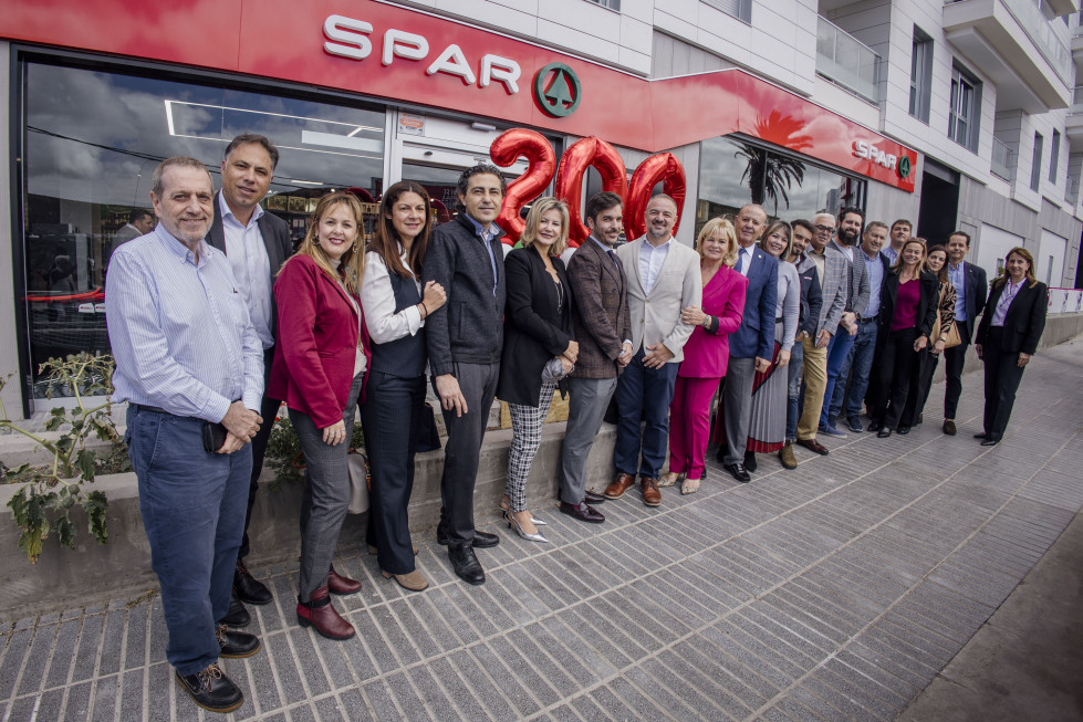 Apertura SPAR Manuel González