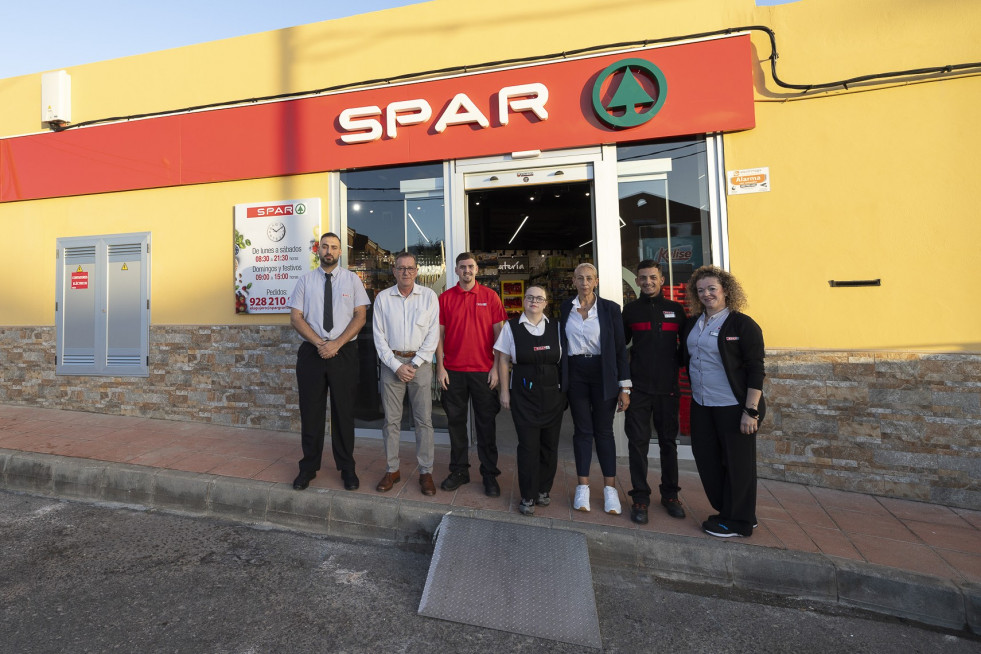 APERTURA TIENDA SPAR EL AGUJERO