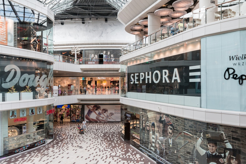 Shopping mall 906721 1280