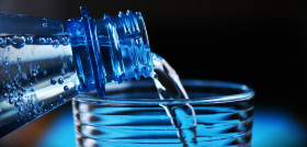 Bottle 2032980 1280 (2)