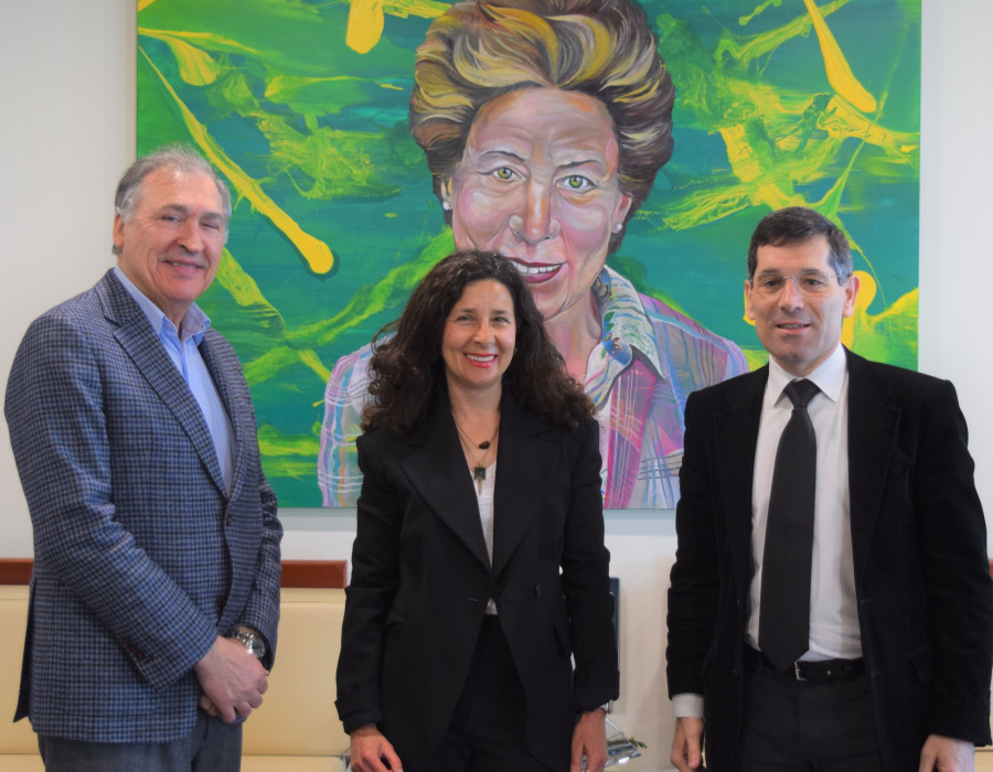 250616 Juan Miguel Martínez Gabaldón, Lourdes Gullón y Paco Hevia